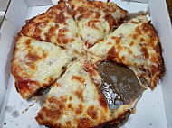 Pepe's Pizza Parlour food