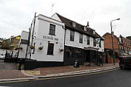 The George Inn outside