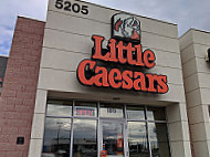 Little Caesars Pizza outside