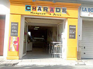 Charade Grignot'a Jeux inside