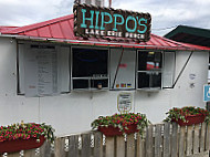 Hippo's at Mohawk Marina outside