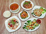 Eleven One Kitchen Bkk1 food