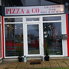 Pizza & Co outside