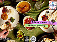 Zinger Taj food