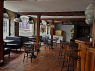 Restaurant le Chevet de Saint Barnard inside
