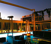 Limes Hotel & Rooftop Bar inside