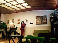 El Tablao Cafe & Tapas inside