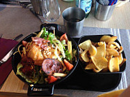 La Croix De Chamrousse food