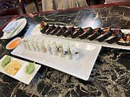 Maxi Teriyaki Sushi food