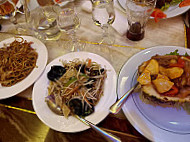 Le Palais De Chine food