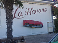 La Havane outside
