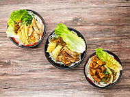 Wong Yiu Mui Rice Noodle inside