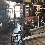 Kip's Irish Pub inside