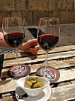 La Vinya De Santa Clara Wine food