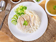Kar Wai Chicken Rice Jiā Wǎi Jī Fàn (w520) food
