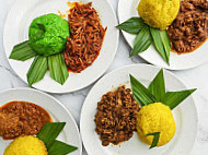 Pulut Kuning Zarina Zainuddin food