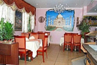 Indian Palace Inh. B. Singh inside