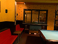 Frank`s Billard Cafe outside