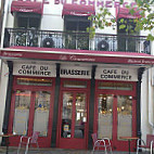 Cafe du Commerce inside