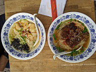 Tse Noodles food