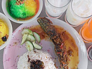 Warung Fatma food