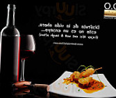 D.o. Vins I Platillos food