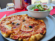 Lorenzo Pizza Castelnau Le Lez food