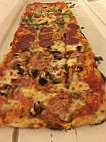 Pizzesco food