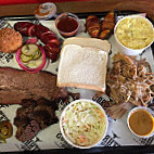 Sethro's BBQ food