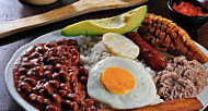 Tayrona Cafe food