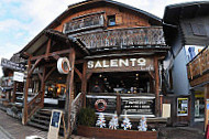 Salento Cafe outside