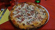 Pizzeria Italiana La Pulcinella food