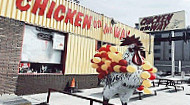 Chicken On The Way Crowfoot outside