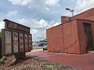 Wendy's outside