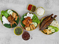 Ayam Penyet Bandung food