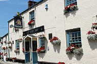 The Ship Inn outside