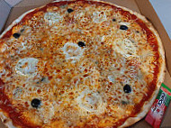 Pizza Mistral food