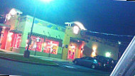 Pizza Hut Express outside