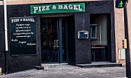 Pizz Bagel inside