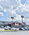 Golden Corral Buffet Grill outside