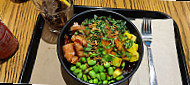 Komo Poke Bowl food