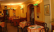 Brasserie-Cafe de la Place food