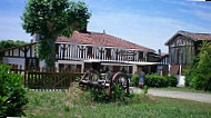 Auberge Du Lavoir inside