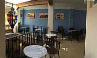 El Caliche Bar Restaurante inside