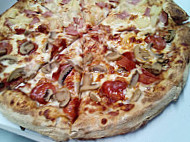 Telepizza food