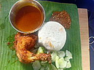 Nasi Kukus Pak Mezoh food