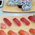 Sushi Fujitomy inside