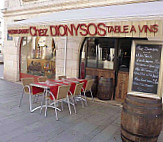 Chez Dionysos inside