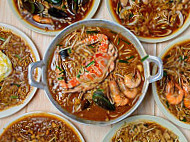 World Chef Char Kuey Teow food