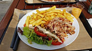 Friterie De La Place De Vicoigne food